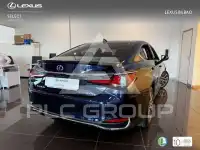 2021 Lexus ES300