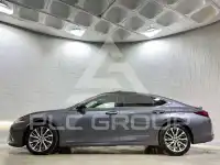 2021 Lexus ES300