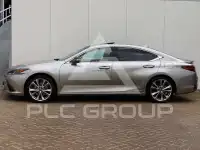 2021 Lexus ES300