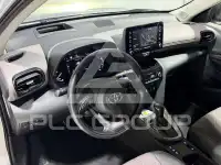 2021 Toyota YARIS