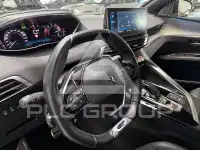 2021 Peugeot 5008