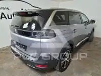 2021 Peugeot 5008
