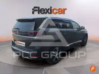 2021 Peugeot 5008
