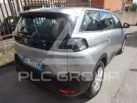 2021 Peugeot 5008