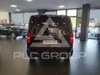 2021 Peugeot Traveller