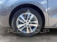 2021 Peugeot Traveller