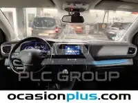 2021 Peugeot Traveller