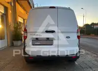 2021 Ford Courier