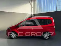 2021 Ford Courier