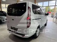 2021 Ford Tourneo