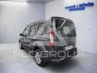 2021 Ford Tourneo