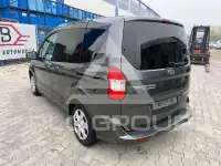 2021 Ford Tourneo