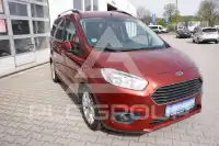 2021 Ford Tourneo