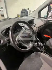 2021 Ford Tourneo