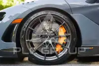 2021 McLaren 765