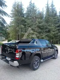 2022 Mitsubishi L200