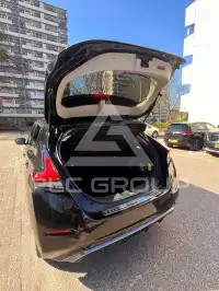 2022 Nissan LEAF