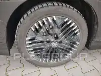 2022 Nissan LEAF