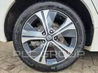 2022 Nissan LEAF