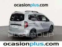 2022 Nissan TOWNSTAR