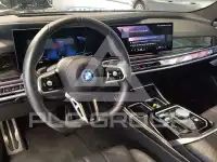 2022 BMW I7