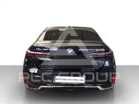 2022 BMW I7
