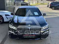 2022 BMW 740