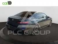 2022 BMW 740