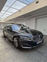 2022 BMW 740
