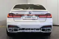 2022 BMW 740