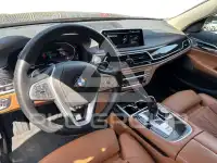 2022 BMW 740