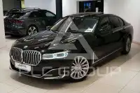 2022 BMW 740