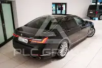 2022 BMW 740