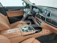 2022 BMW 740