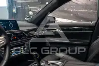 2022 BMW 740