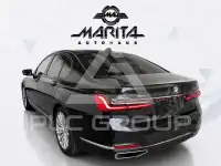 2022 BMW 740