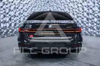2022 BMW 750