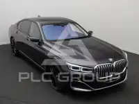 2022 BMW 750