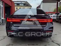 2022 BMW 750
