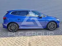 2022 BMW 220