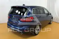 2022 BMW 220