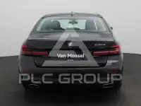 2022 BMW 530