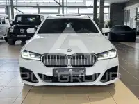 2022 BMW 530