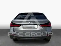 2022 BMW 530