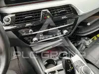 2022 BMW 530
