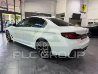 2022 BMW 530