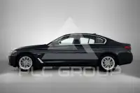 2022 BMW 530