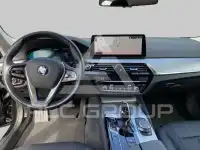 2022 BMW 530