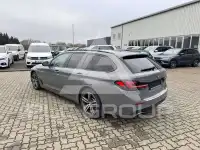 2022 BMW 530