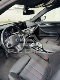 2022 BMW 530